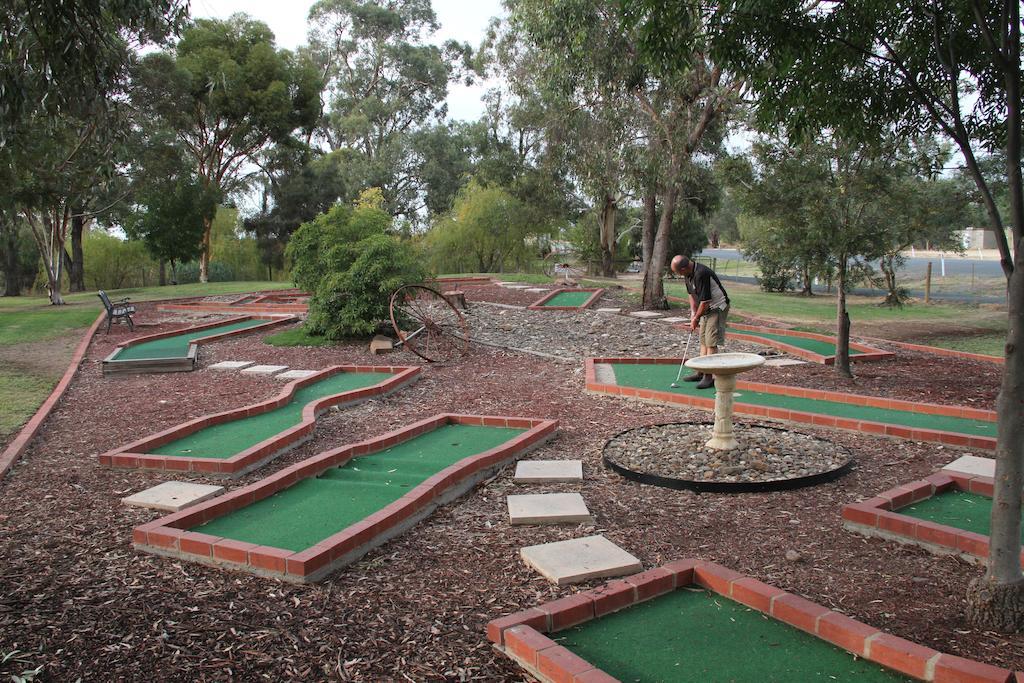 Murray River Resort モアマ エクステリア 写真