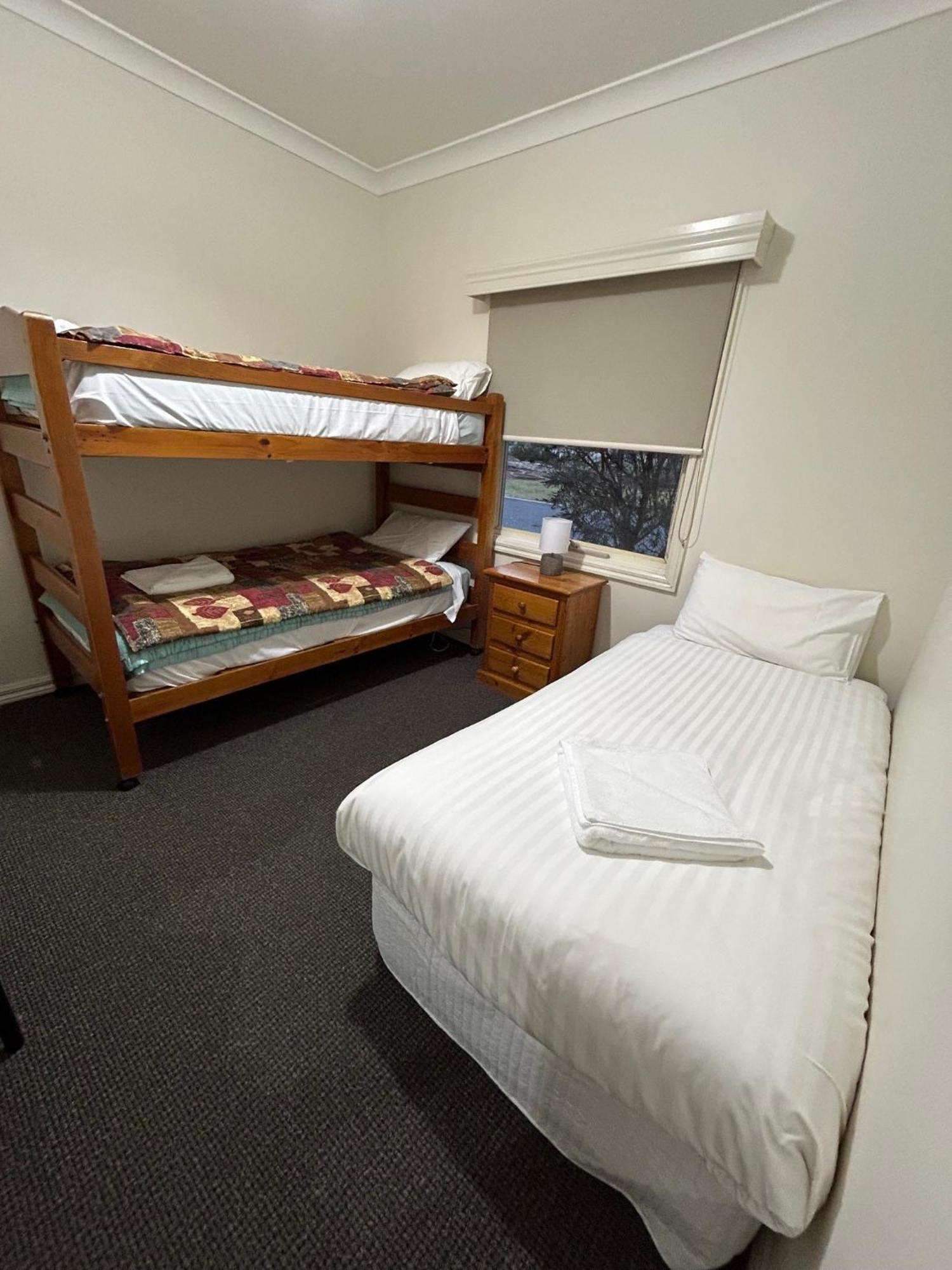Murray River Resort モアマ エクステリア 写真